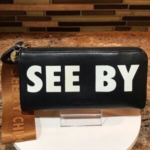 SEE BY CHLOÉ Signature Leather Wallet/Wristlet 😍🔥